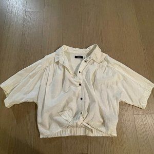 short cotton top with collar